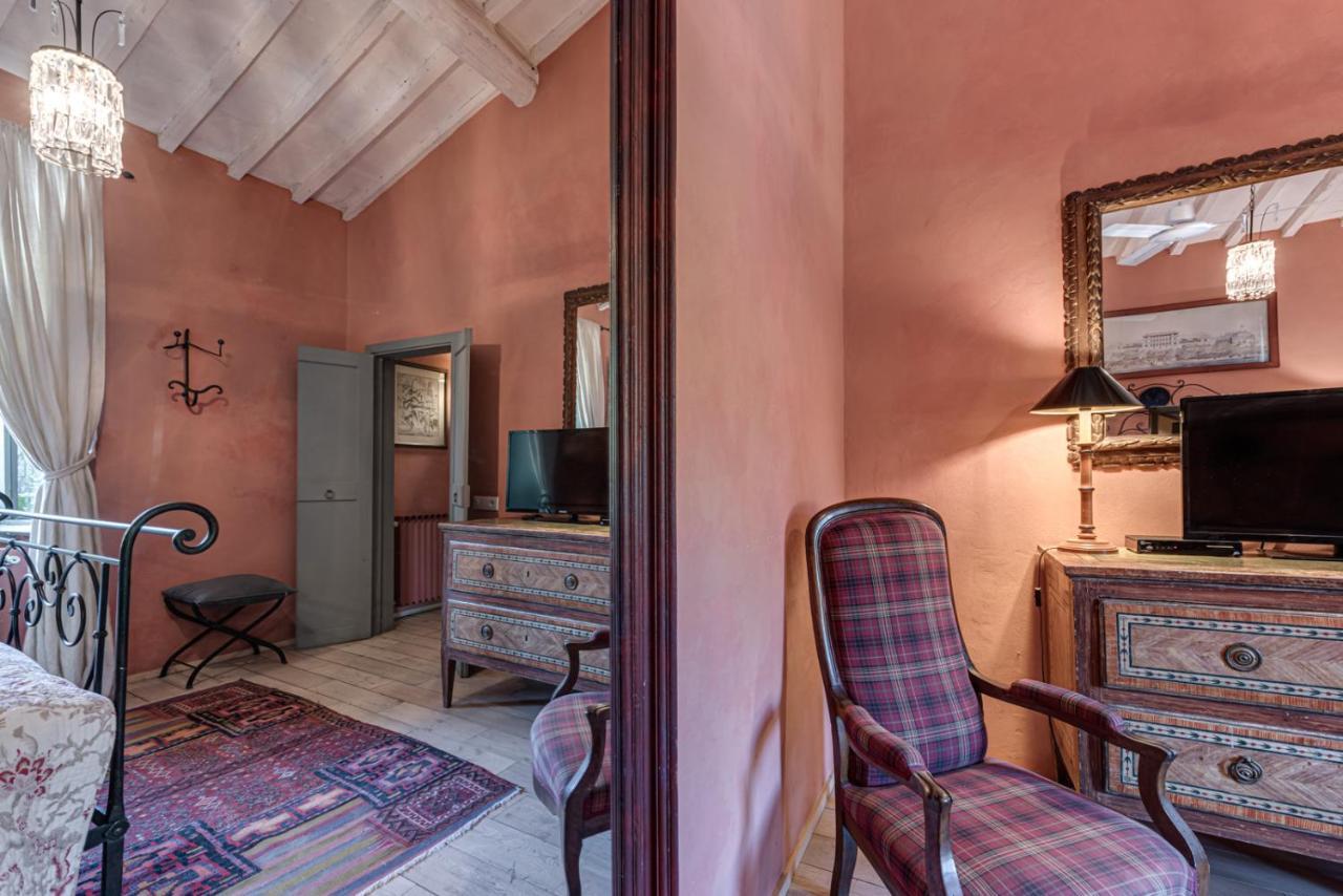 La Striscia Wine Resort Arezzo Extérieur photo