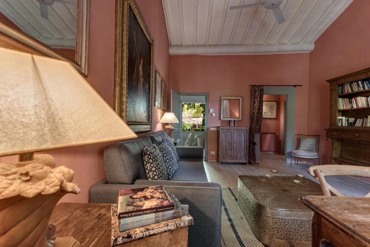 La Striscia Wine Resort Arezzo Extérieur photo